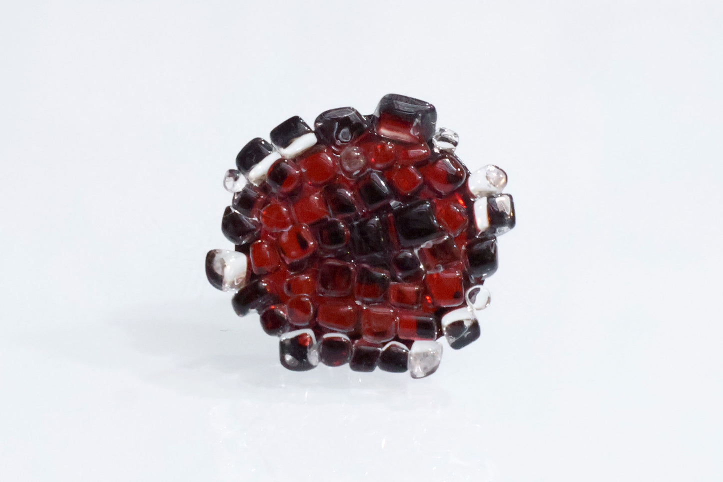 anemone ブローチ M red a00205