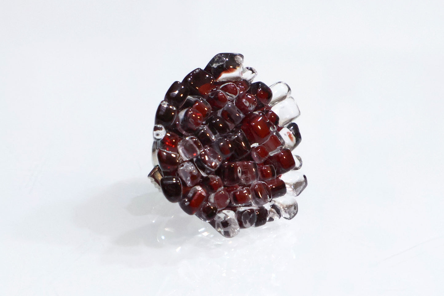 anemone ブローチ M red a00205