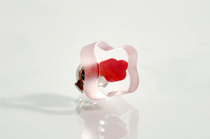 fructus ブローチ red L a00209