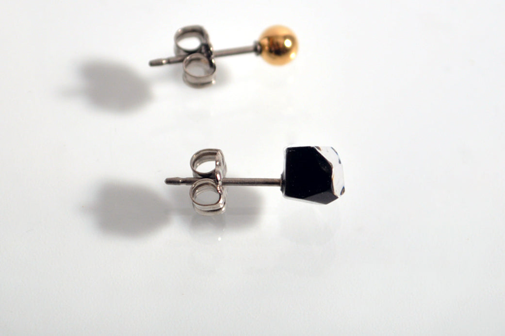 mica ピアス clear a00220