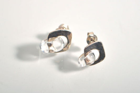 knot ピアス a00229