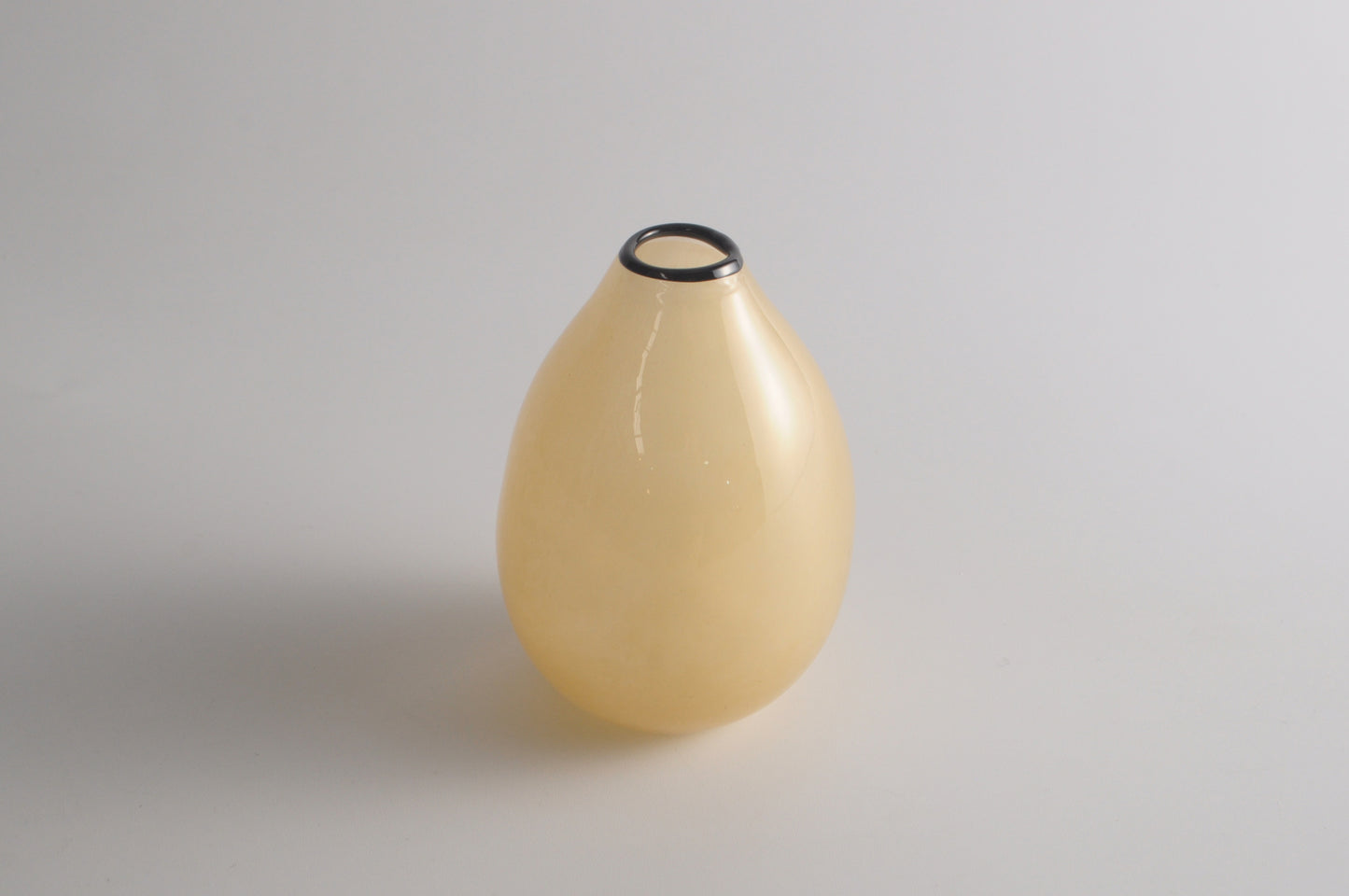 kasumi mini vase sand beige a00198