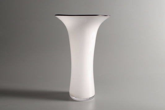 kasumi vase M ivory 4667