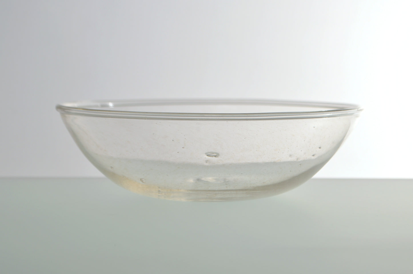 olive stained bowl M 3403