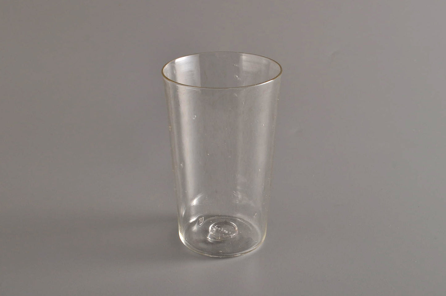 olive stained tumbler M 3390