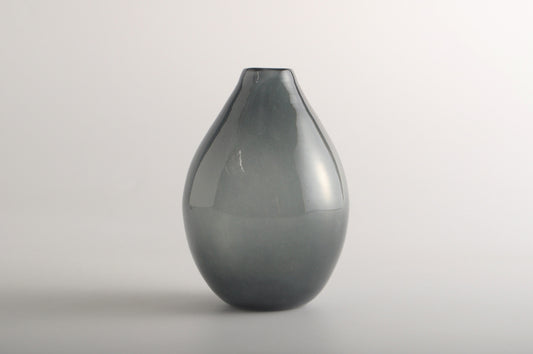 kasumi mini vase grey a00175