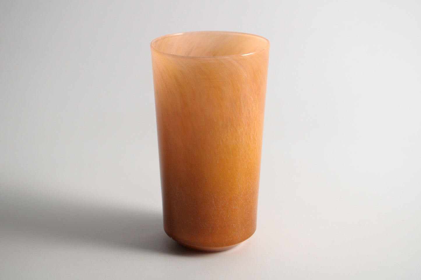 dan glass L orange a00189