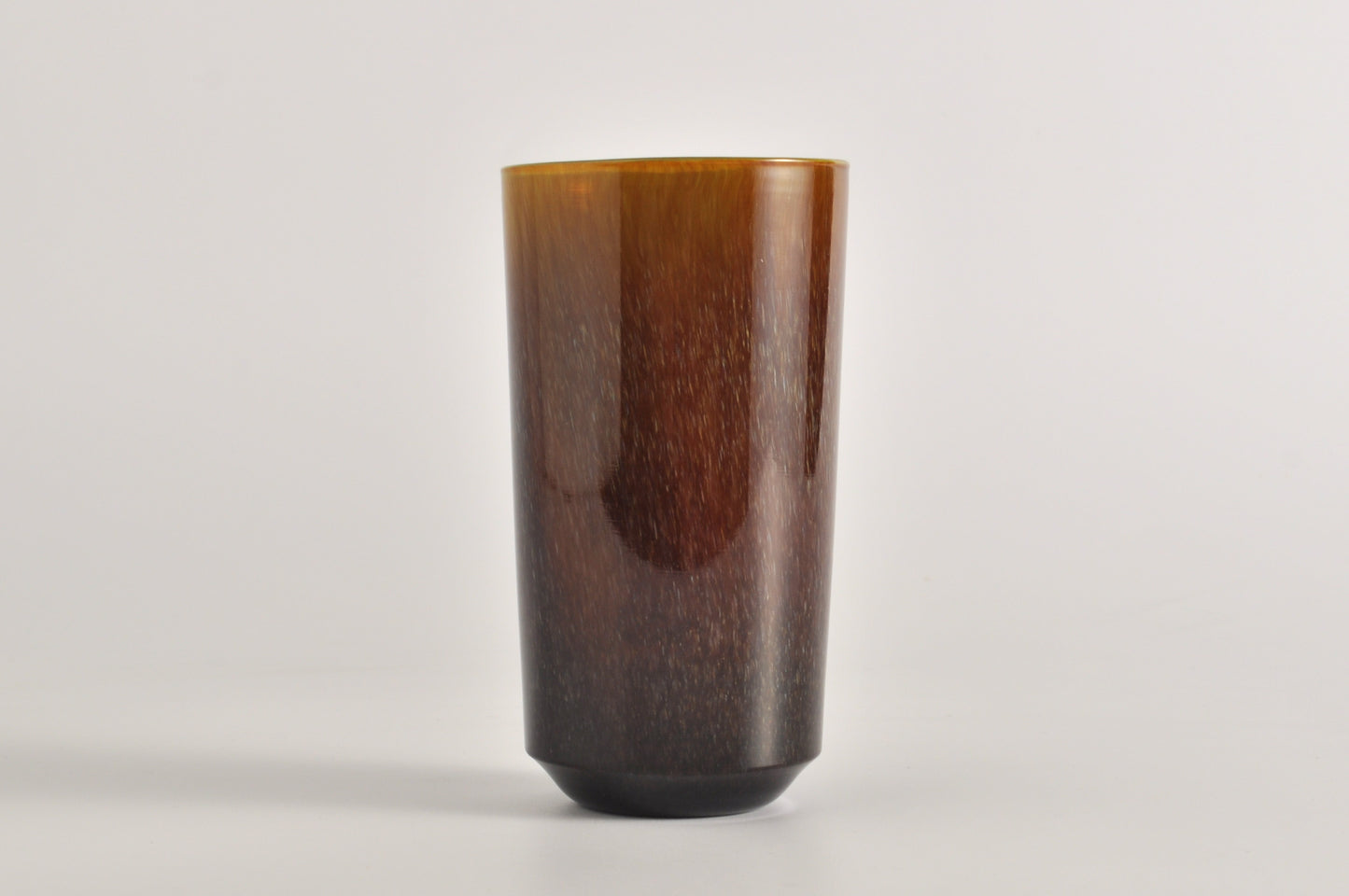 dan glass L brown 2673