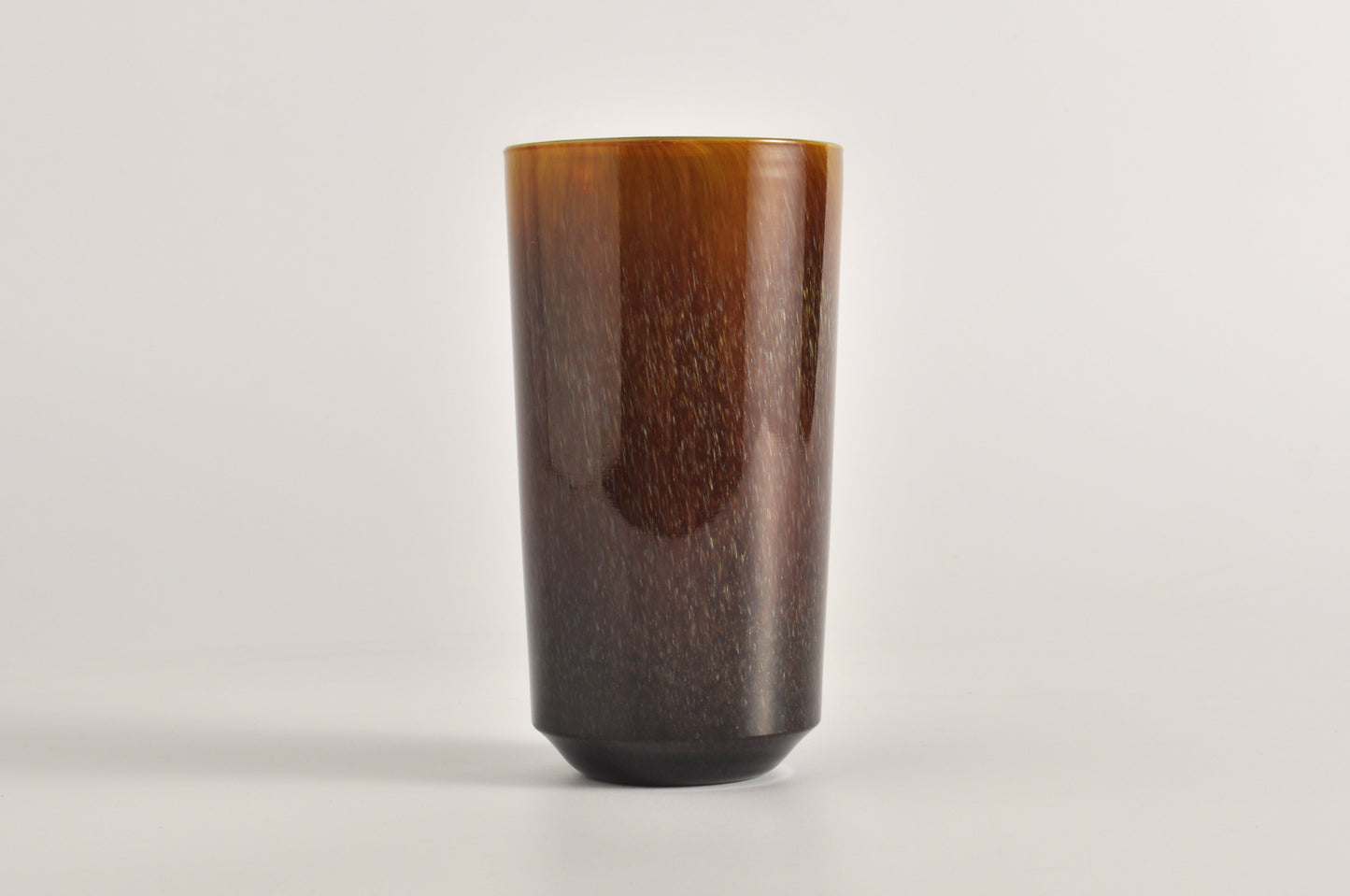 dan glass L brown 2673